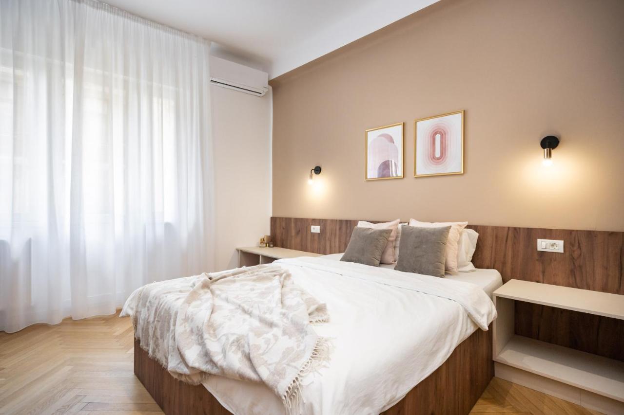 Old Town Bucharest, Luxury 2 Bedrooms Apartment Exteriör bild
