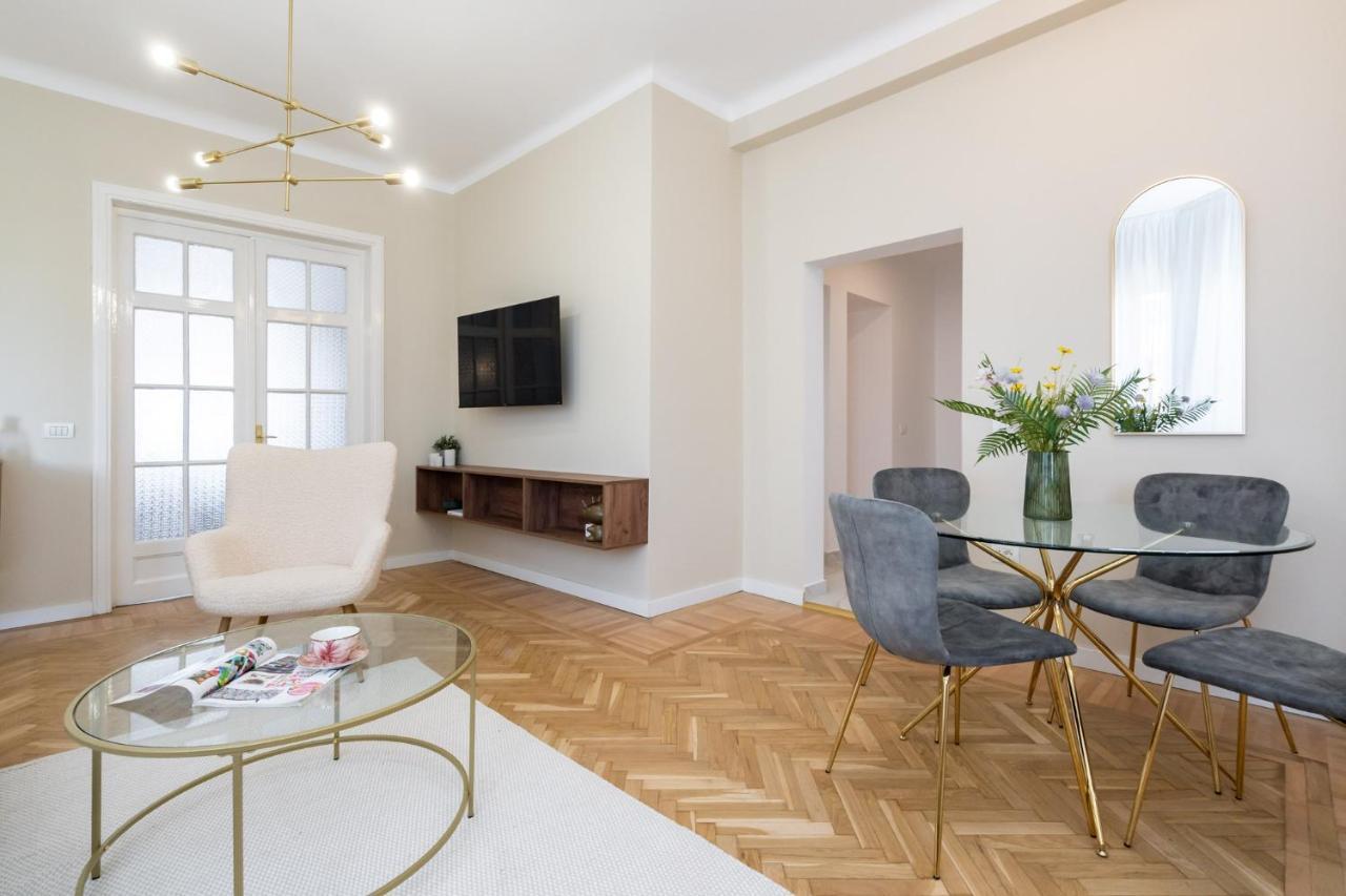 Old Town Bucharest, Luxury 2 Bedrooms Apartment Exteriör bild